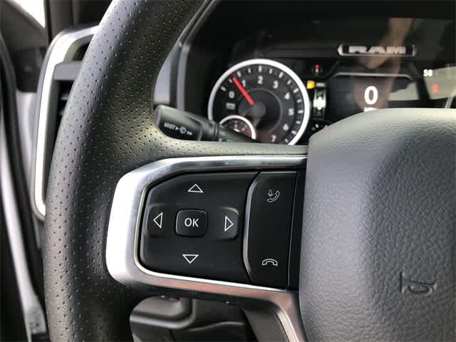 2026 RAM 1500 RAM 1500 EXPRESS CREW CAB 4X4 5'7' BOX