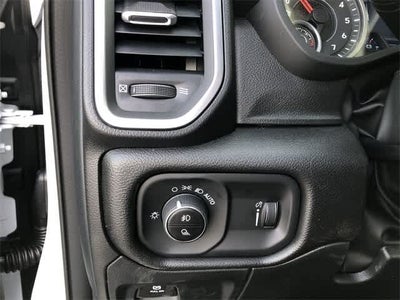 2026 RAM 1500 RAM 1500 EXPRESS CREW CAB 4X4 5'7' BOX