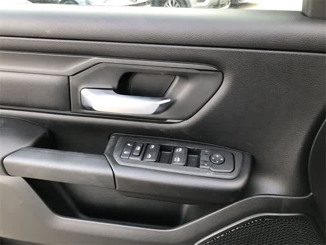 2026 RAM 1500 RAM 1500 EXPRESS CREW CAB 4X4 5'7' BOX