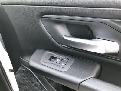 2026 RAM 1500 RAM 1500 EXPRESS CREW CAB 4X4 5'7' BOX