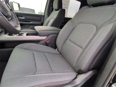 2026 RAM 1500 RAM 1500 EXPRESS CREW CAB 4X4 5'7' BOX