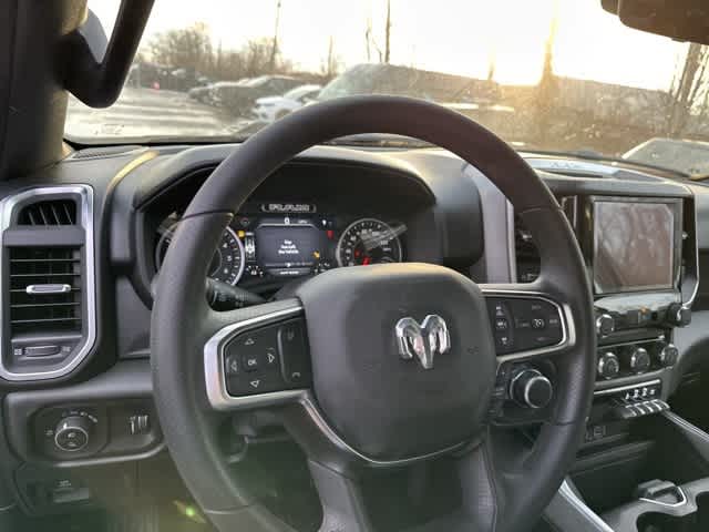 2026 RAM 1500 RAM 1500 EXPRESS CREW CAB 4X4 5'7' BOX