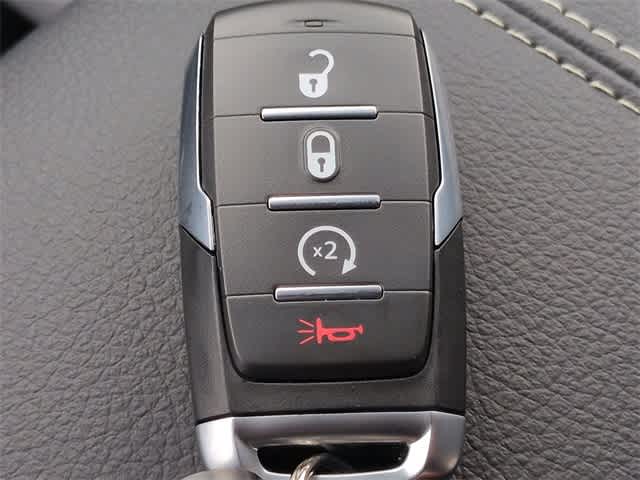 2026 RAM 1500 RAM 1500 EXPRESS CREW CAB 4X4 5'7' BOX