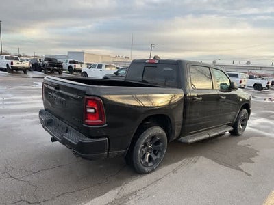 2026 RAM 1500 RAM 1500 EXPRESS CREW CAB 4X4 5'7' BOX