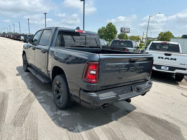2026 RAM 1500 RAM 1500 EXPRESS CREW CAB 4X4 5'7' BOX