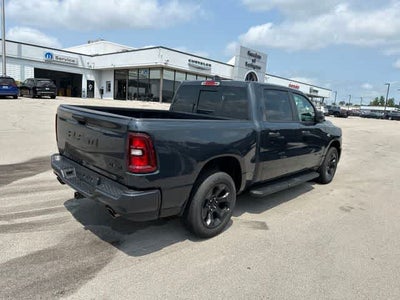 2026 RAM 1500 RAM 1500 EXPRESS CREW CAB 4X4 5'7' BOX