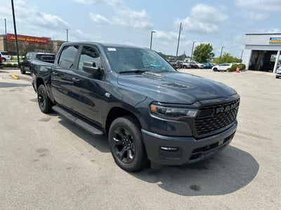 2026 RAM 1500 RAM 1500 EXPRESS CREW CAB 4X4 5'7' BOX