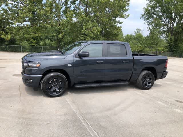2026 RAM 1500 RAM 1500 EXPRESS CREW CAB 4X4 5'7' BOX