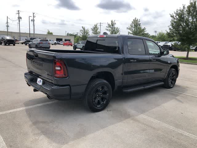 2026 RAM 1500 RAM 1500 EXPRESS CREW CAB 4X4 5'7' BOX