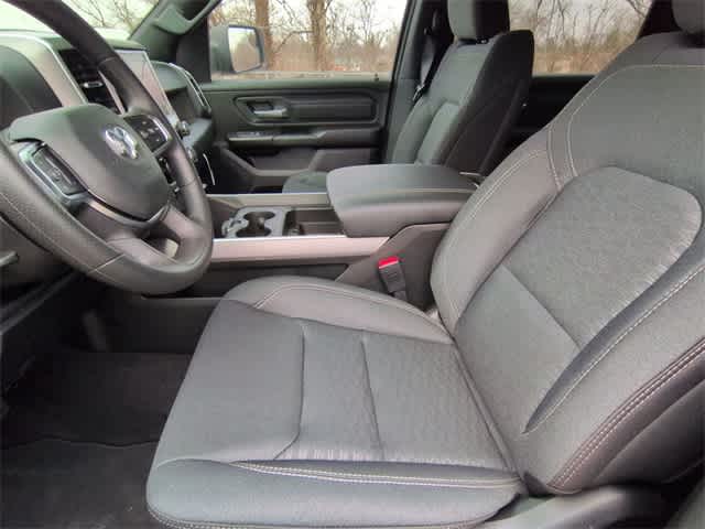 2026 RAM 1500 RAM 1500 EXPRESS CREW CAB 4X4 5'7' BOX