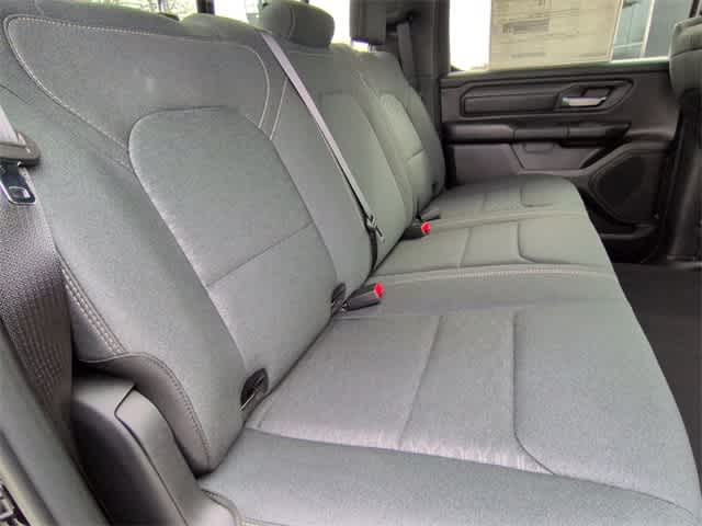 2026 RAM 1500 RAM 1500 EXPRESS CREW CAB 4X4 5'7' BOX