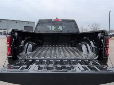 2026 RAM 1500 RAM 1500 EXPRESS CREW CAB 4X4 5'7' BOX