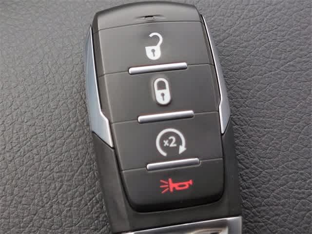 2026 RAM 1500 RAM 1500 EXPRESS CREW CAB 4X4 5'7' BOX