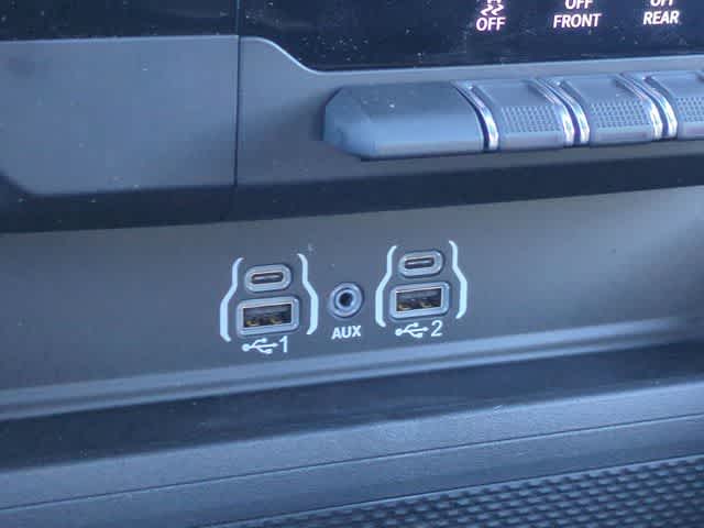 2026 RAM 1500 RAM 1500 EXPRESS CREW CAB 4X4 5'7' BOX