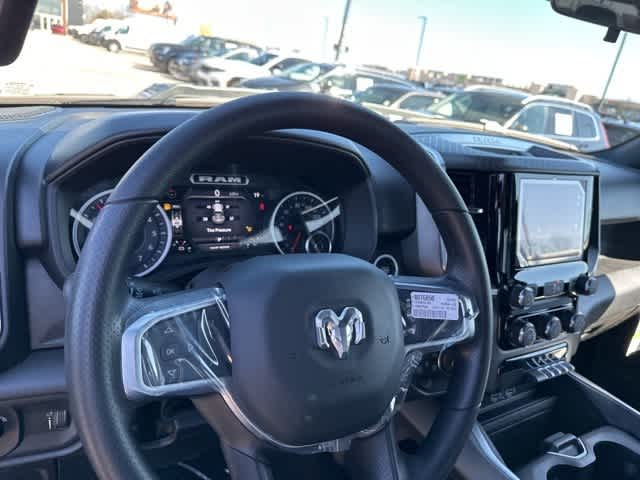 2026 RAM 1500 RAM 1500 EXPRESS CREW CAB 4X4 5'7' BOX