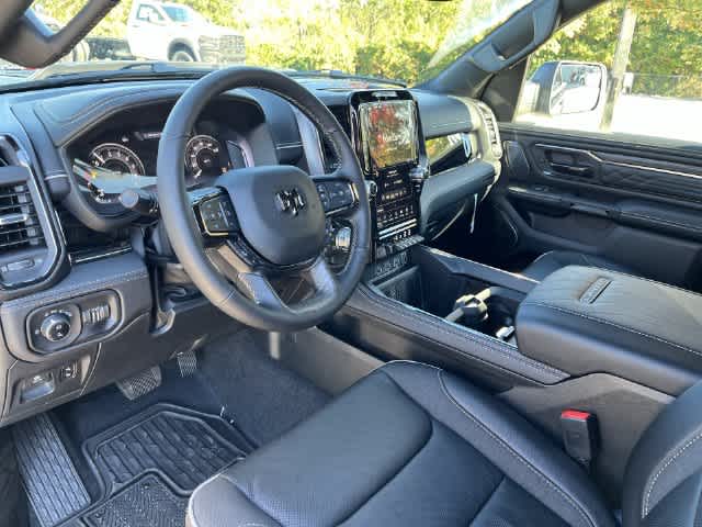 2027 RAM 1500 RAM 1500 LIMITED CREW CAB 4X4 5'7' BOX
