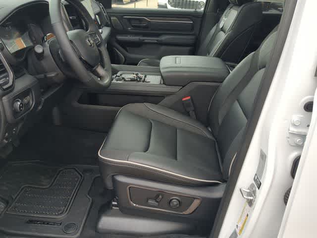 2026 RAM 1500 RAM 1500 LIMITED CREW CAB 4X4 5'7' BOX