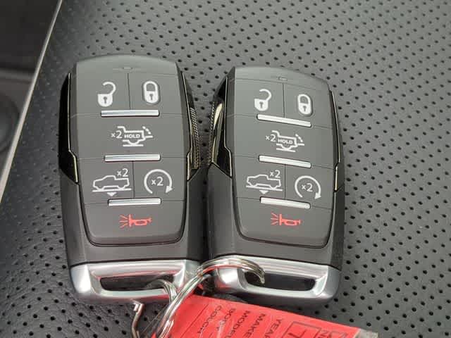 2026 RAM 1500 RAM 1500 LIMITED CREW CAB 4X4 5'7' BOX