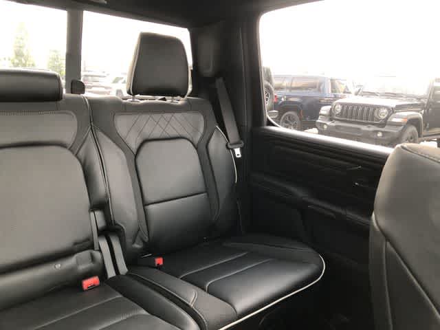 2026 RAM 1500 RAM 1500 LIMITED CREW CAB 4X4 5'7' BOX
