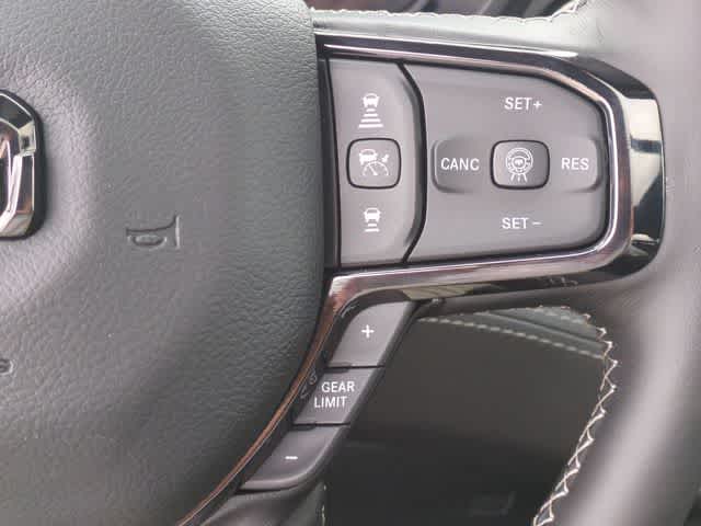 2026 RAM 1500 RAM 1500 LIMITED CREW CAB 4X4 5'7' BOX