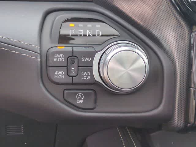 2026 RAM 1500 RAM 1500 LIMITED CREW CAB 4X4 5'7' BOX