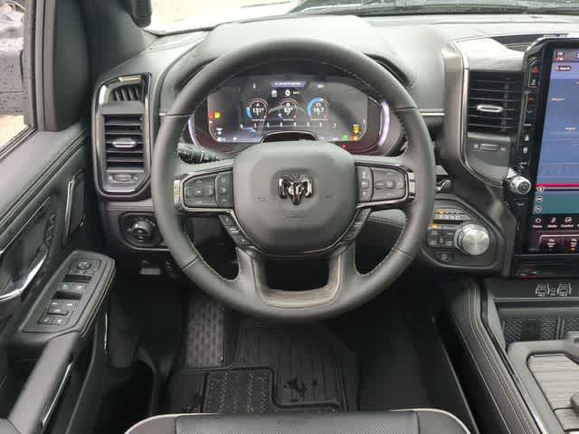 2026 RAM 1500 RAM 1500 LIMITED CREW CAB 4X4 5'7' BOX