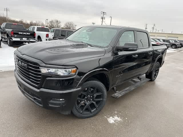 2026 RAM 1500 RAM 1500 LARAMIE CREW CAB 4X4 5'7' BOX