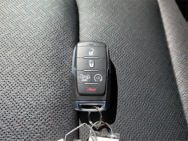 2026 RAM 1500 RAM 1500 LARAMIE CREW CAB 4X4 5'7' BOX