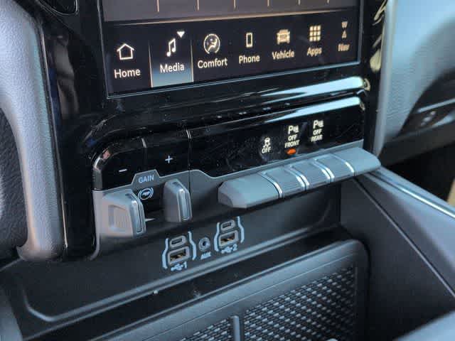 2026 RAM 1500 RAM 1500 LARAMIE CREW CAB 4X4 5'7' BOX