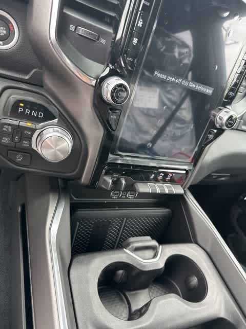 2026 RAM 1500 RAM 1500 LARAMIE CREW CAB 4X4 5'7' BOX