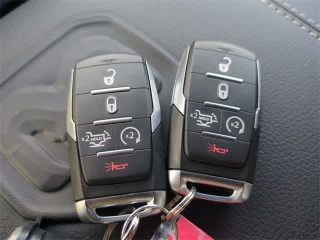 2026 RAM 1500 RAM 1500 LARAMIE CREW CAB 4X4 5'7' BOX