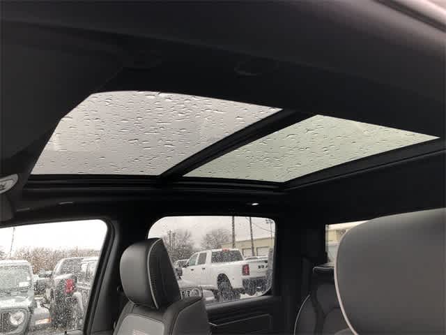 2026 RAM 1500 RAM 1500 LARAMIE CREW CAB 4X4 5'7' BOX