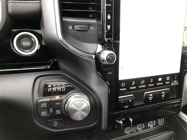 2026 RAM 1500 RAM 1500 LARAMIE CREW CAB 4X4 5'7' BOX