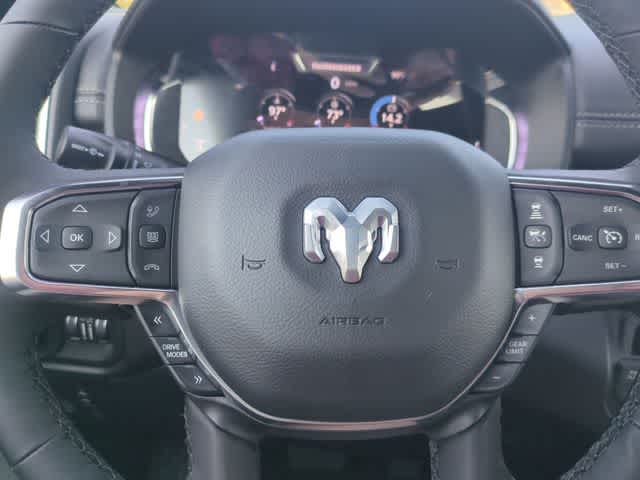 2026 RAM 1500 RAM 1500 LARAMIE CREW CAB 4X4 5'7' BOX