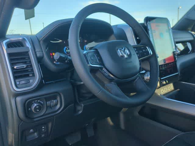 2026 RAM 1500 RAM 1500 LARAMIE CREW CAB 4X4 5'7' BOX