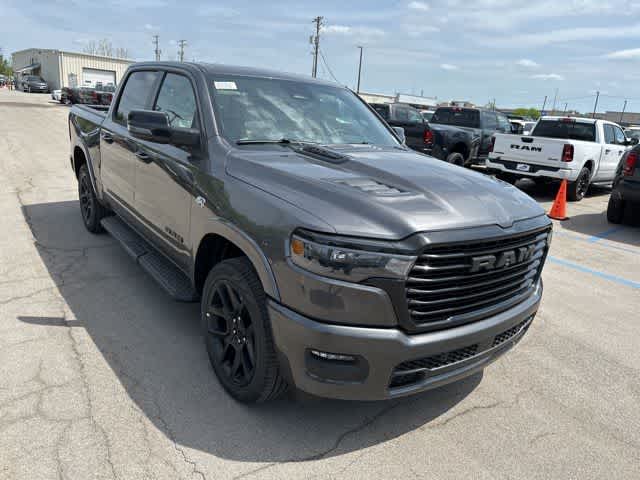 2026 RAM 1500 RAM 1500 LARAMIE CREW CAB 4X4 5'7' BOX