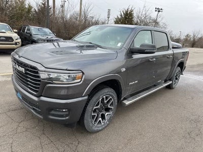 2026 RAM 1500 RAM 1500 LARAMIE CREW CAB 4X4 5'7' BOX