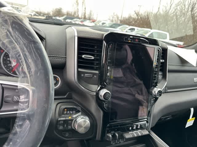 2026 RAM 1500 RAM 1500 LARAMIE CREW CAB 4X4 5'7' BOX