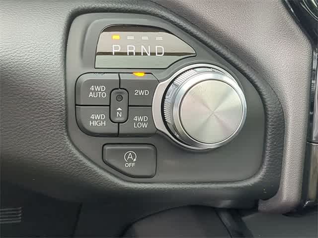 2026 RAM 1500 RAM 1500 LARAMIE CREW CAB 4X4 5'7' BOX