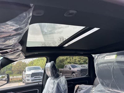 2026 RAM 1500 RAM 1500 LARAMIE CREW CAB 4X4 5'7' BOX