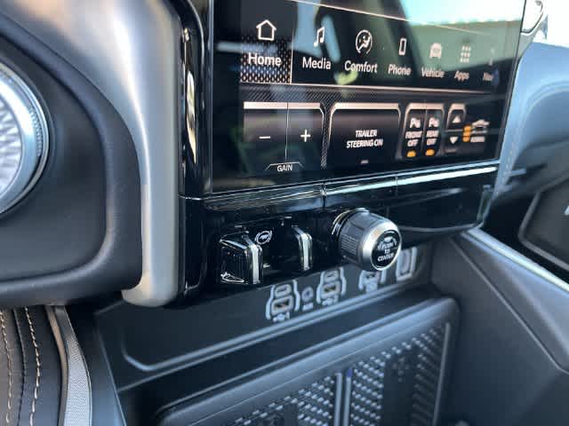 2027 RAM 1500 RAM 1500 TUNGSTEN CREW CAB 4X4 5'7' BOX