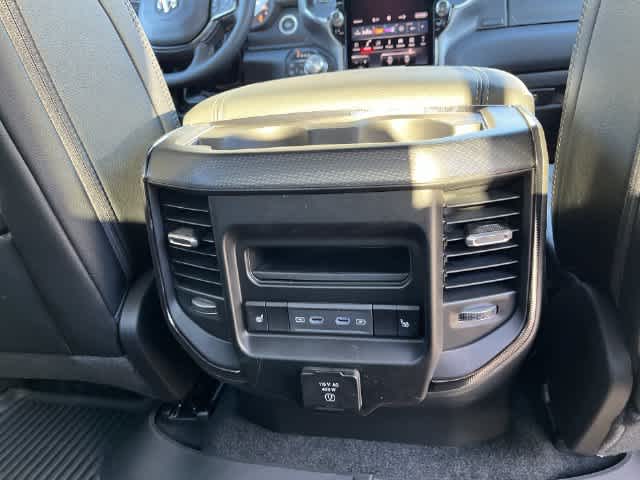 2027 RAM 1500 RAM 1500 REBEL CREW CAB 4X4 5'7' BOX