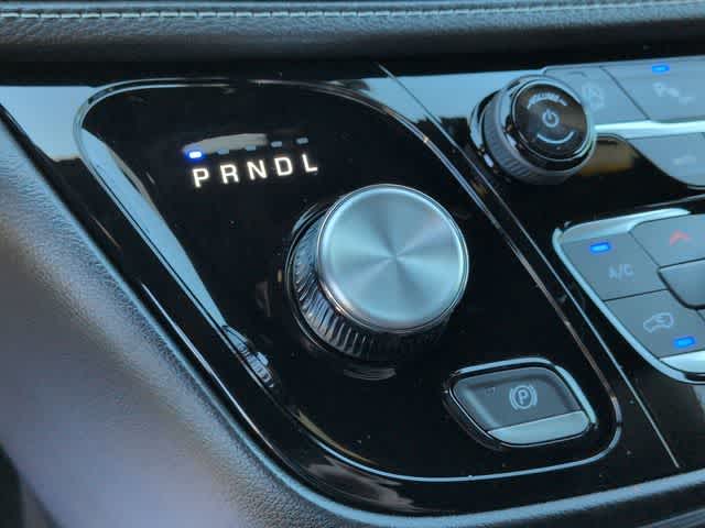 2027 Chrysler Pacifica PACIFICA SELECT AWD
