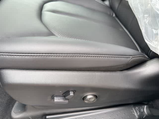 2027 Chrysler Pacifica PACIFICA SELECT AWD