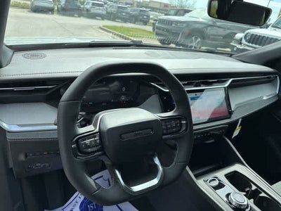 2026 Jeep Cherokee CHEROKEE LAREDO 4X4