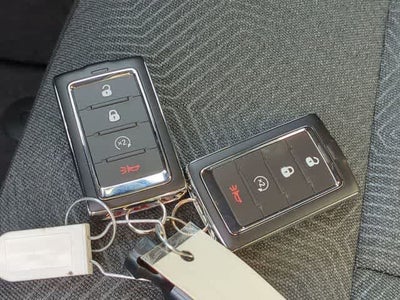 2026 Jeep Cherokee CHEROKEE LAREDO 4X4