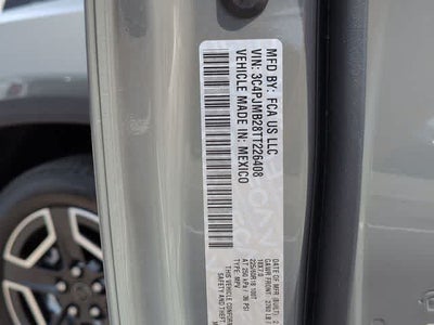 2026 Jeep Cherokee CHEROKEE LAREDO 4X4