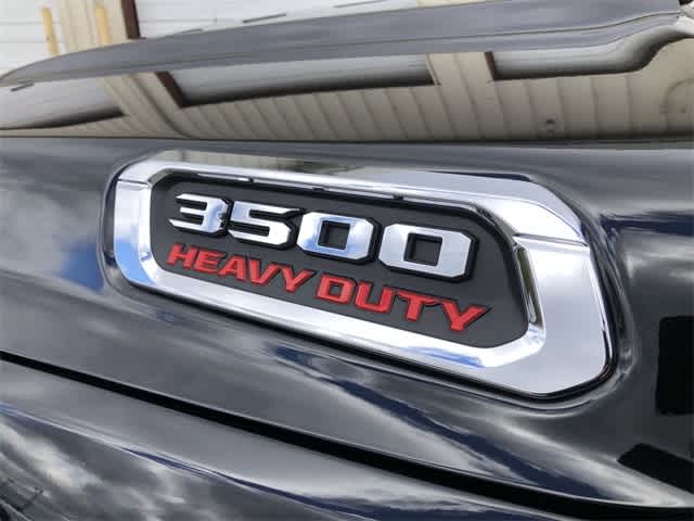 2026 RAM 3500 RAM 3500 TRADESMAN CREW CAB 4X4 8' BOX