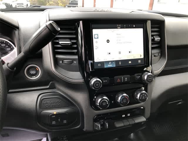 2026 RAM 3500 RAM 3500 TRADESMAN CREW CAB 4X4 8' BOX