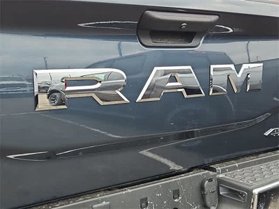 2026 RAM 3500 RAM 3500 TRADESMAN CREW CAB 4X4 8' BOX